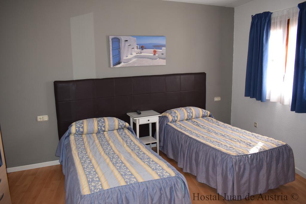 Hostal Juan De Austria II Aguadulce  Ruang foto