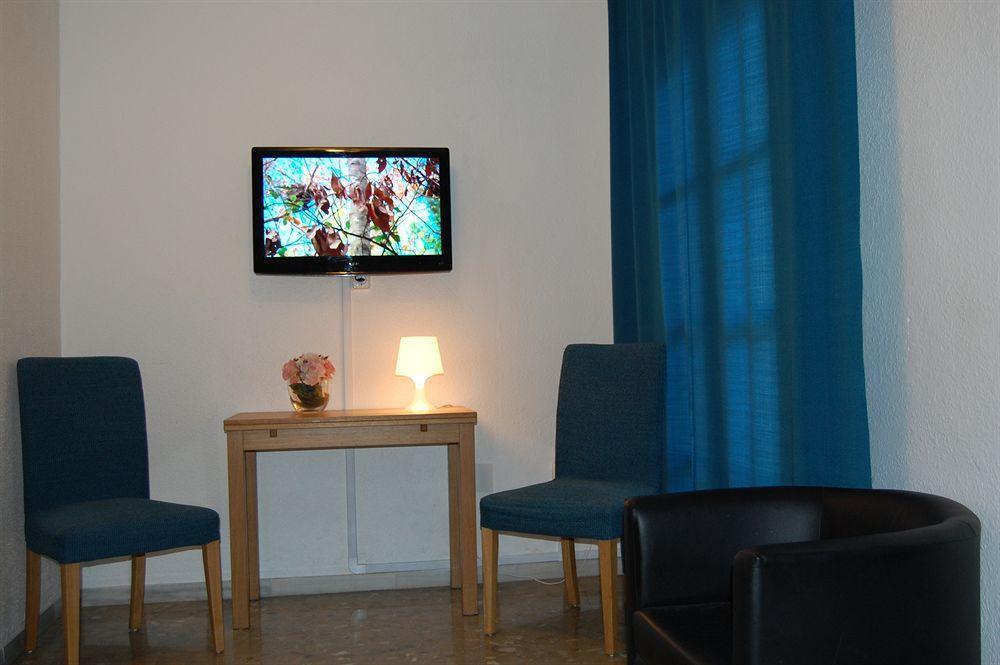 Hostal Juan De Austria II Aguadulce  Bagian luar foto